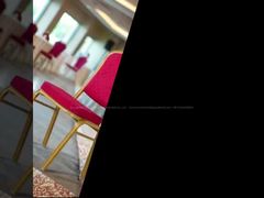 Luxe intérieur extérieur empilable personnalisé en tissu coloré hôtel banquet chaises de mariage pour la fête Ev